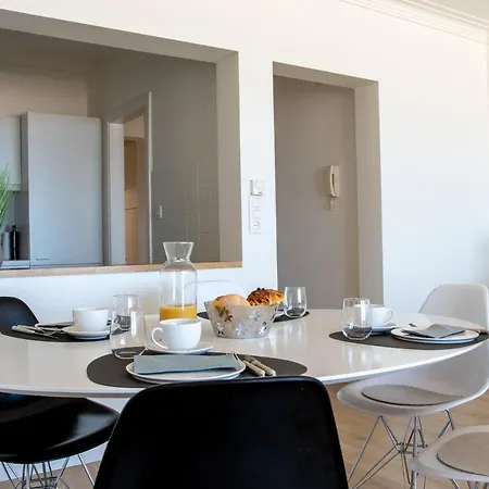 Sealine Apartment *